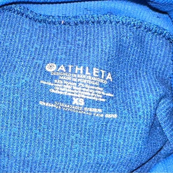 Athleta Women’s XS Blue Long Sleeve Ribbed Seamless Activewear Top Turtleneck - Picture 9 of 10